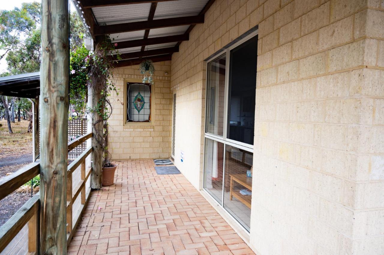 Kendenup Cottages And Lodge Exterior foto